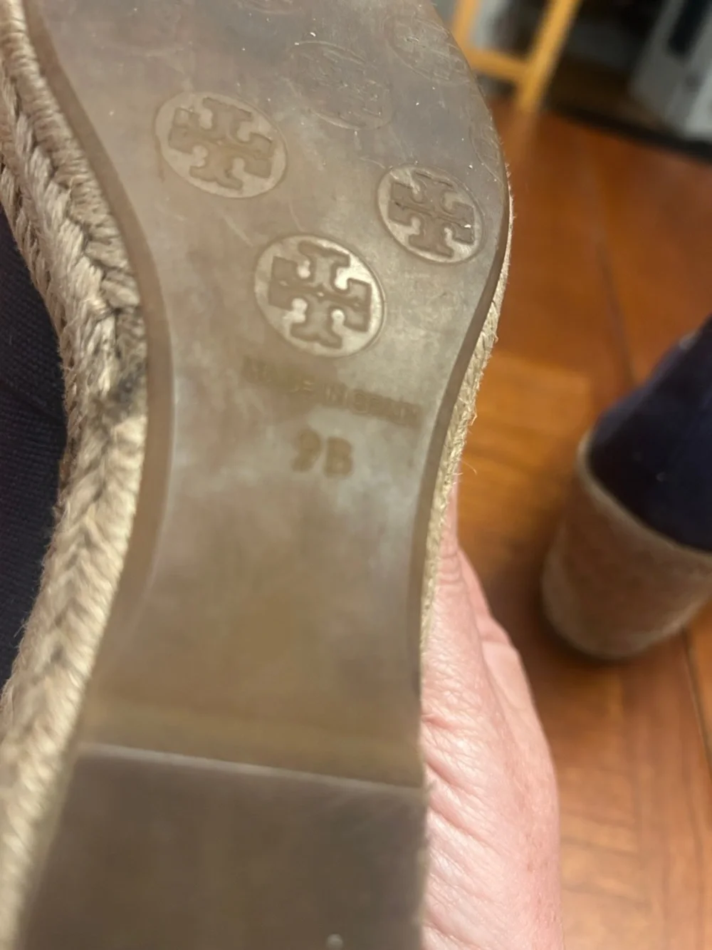 TORY BURCH Filipia Espadrille Wedges size 9